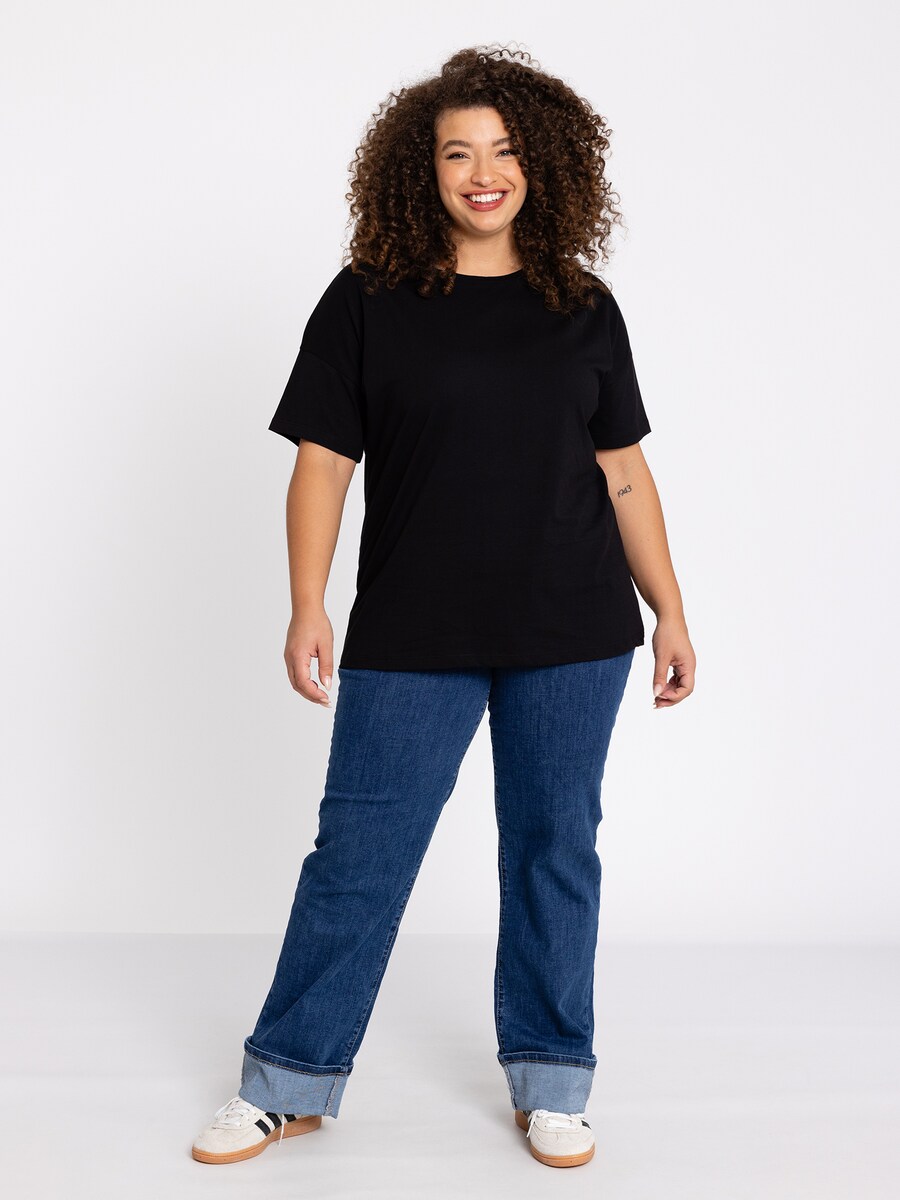 Футболка YOEK, Black 
Футболка YOEK, Black