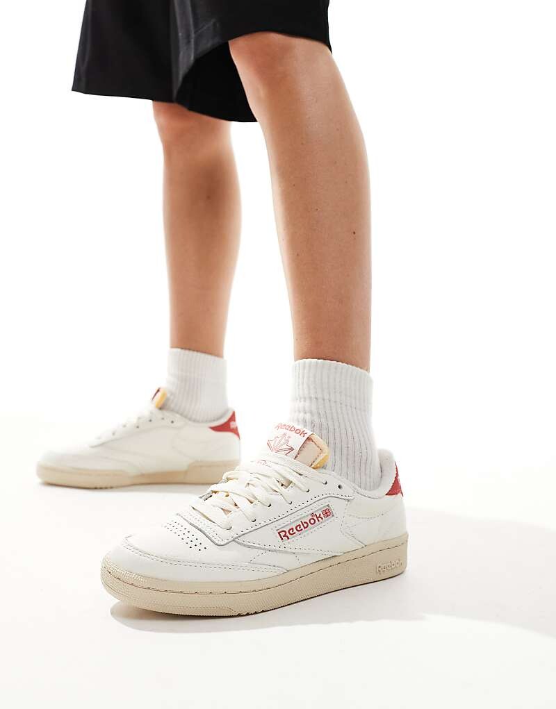 Бело-красные кроссовки Reebok Club C 85 Vintage, Красный, Бело-красные кроссовки Reebok Club C 85 Vintage
Бело-красные кроссовки Reebok Club C 85 Vintage, Красный, Бело-красные кроссовки Reebok Club C 85 Vintage