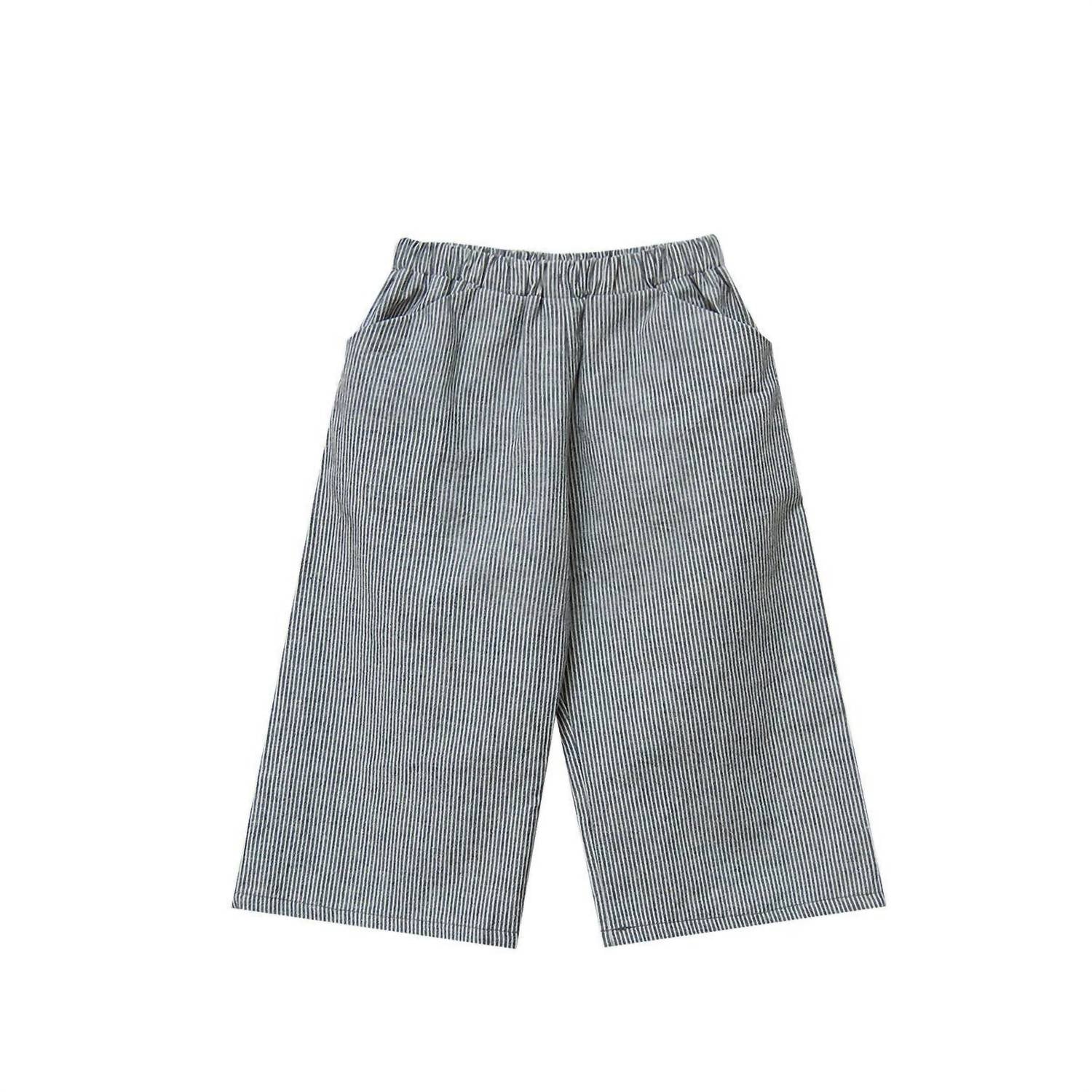 Унисекс кюлоты в полоску натуральный/темно-синий Go Gently Nation
Унисекс кюлоты в полоску натуральный/темно-синий Go Gently Nation