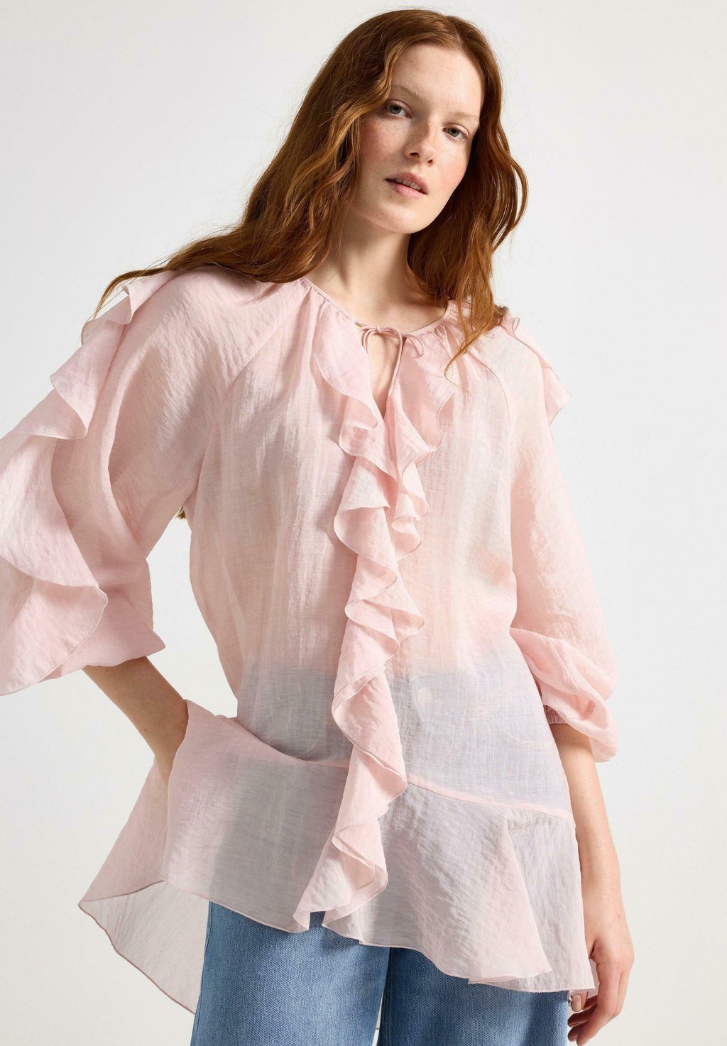 Блуза WITH FLOUNCES Lindex, фуксия 
Блуза WITH FLOUNCES Lindex, фуксия