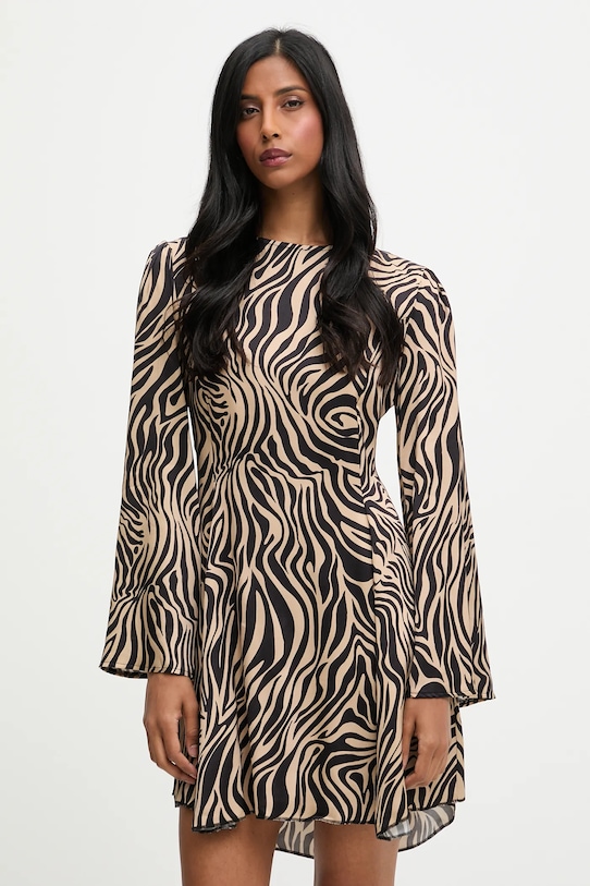 Платье Answear.Lab, черный
Платье Answear.Lab, черный