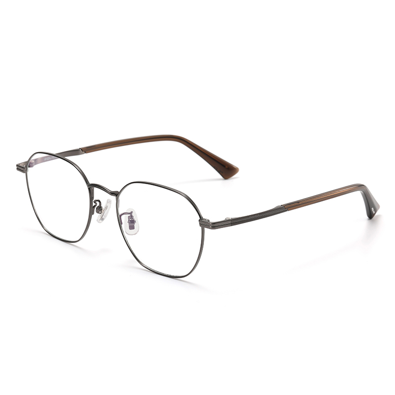 Police Титановая оправа для очков неправильной формы унисекс серебристая, VPLR43K-0568/Light Dark Gun
Police Титановая оправа для очков неправильной формы унисекс серебристая, VPLR43K-0568/Light Dark Gun