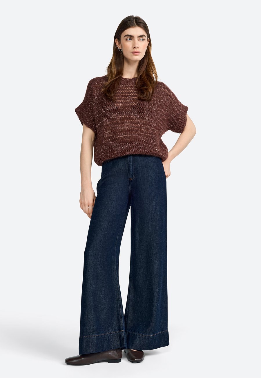 Футболка Rich & Royal Print T-shirt, Dark Chocolate/Brown, Коричневый, Футболка Rich & Royal Print T-shirt, Dark Chocolate/Brown
Футболка Rich & Royal Print T-shirt, Dark Chocolate/Brown, Коричневый, Футболка Rich & Royal Print T-shirt, Dark Chocolate/Brown