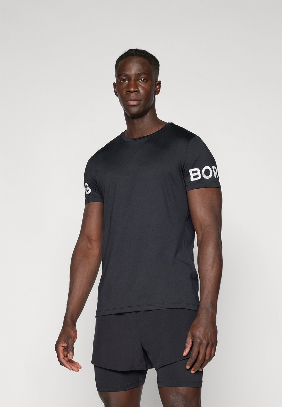 Футболка Björn Borg Print T-shirt, Black Beauty/Black, Черный, Футболка Björn Borg Print T-shirt, Black Beauty/Black
Футболка Björn Borg Print T-shirt, Black Beauty/Black, Черный, Футболка Björn Borg Print T-shirt, Black Beauty/Black