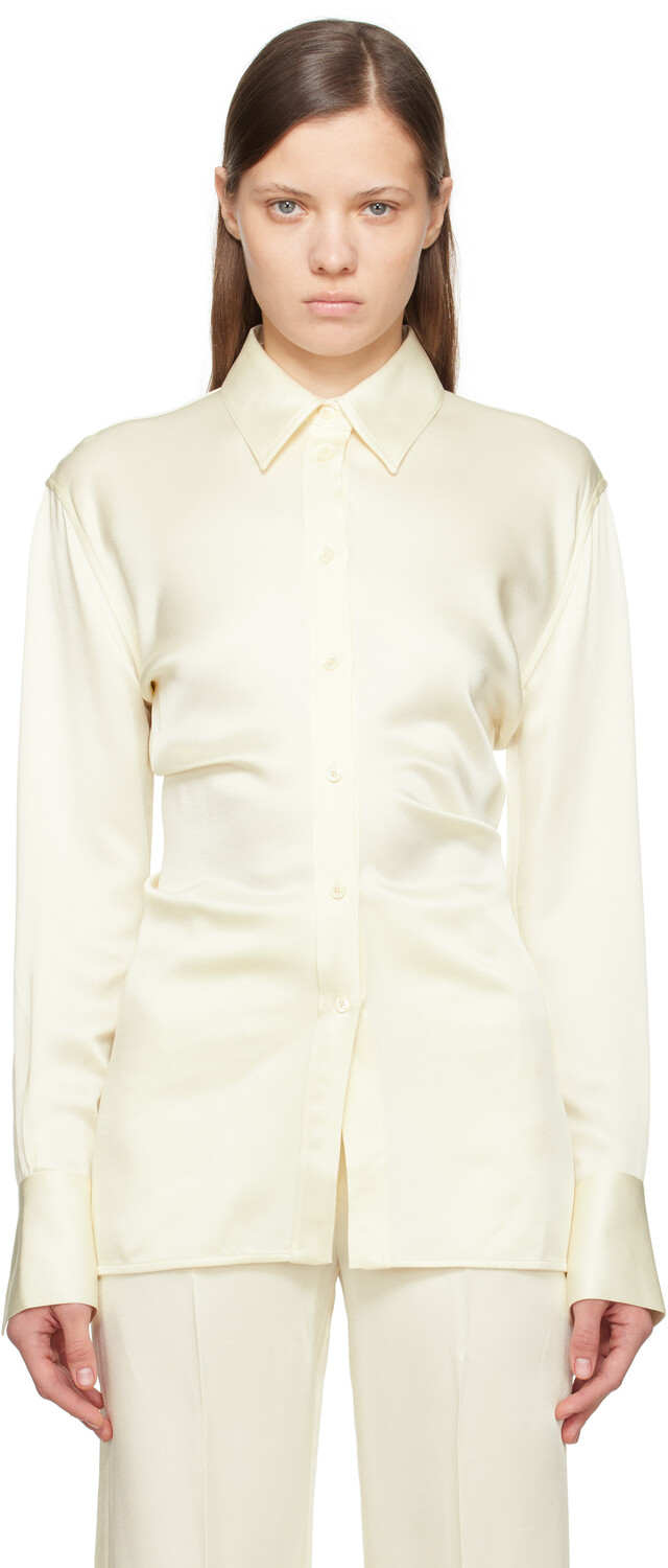 Рубашка Off-White с приспущенной талией TOTEME
Рубашка Off-White с приспущенной талией TOTEME