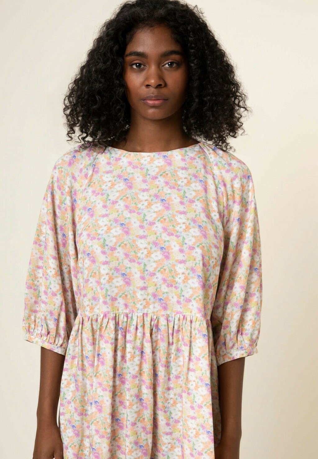 Дневное платье RANIA FRNCH, мультиколор
Дневное платье RANIA FRNCH, мультиколор