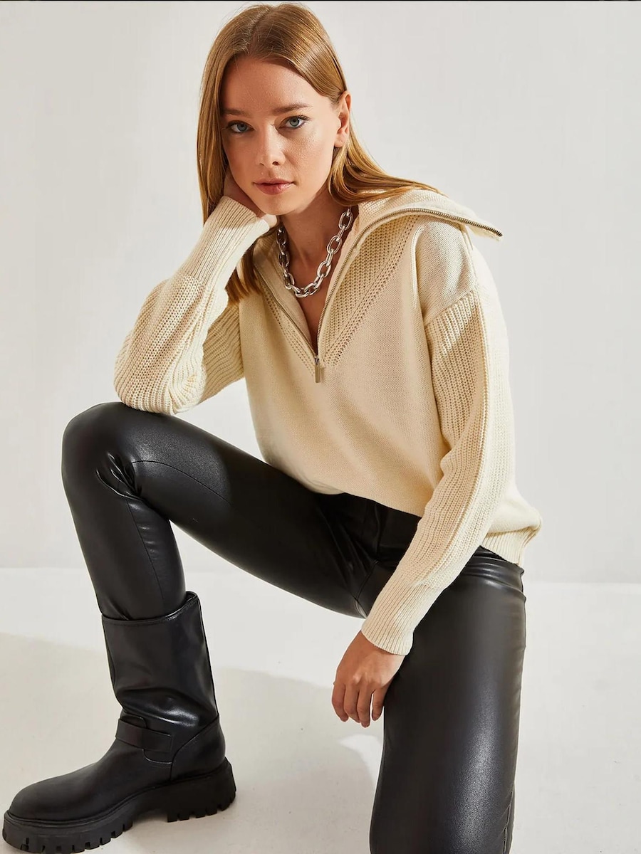 Свитер Bianco Lucci, светло-бежевый
Свитер Bianco Lucci, светло-бежевый