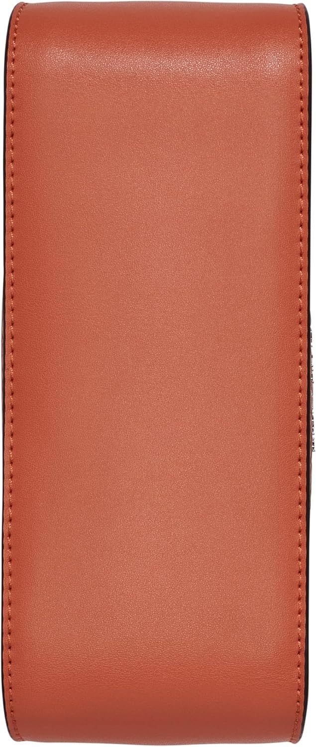 Сумка через плечо Calvin Klein Fay North/South Small, Chili Spice
Сумка через плечо Calvin Klein Fay North/South Small, Chili Spice