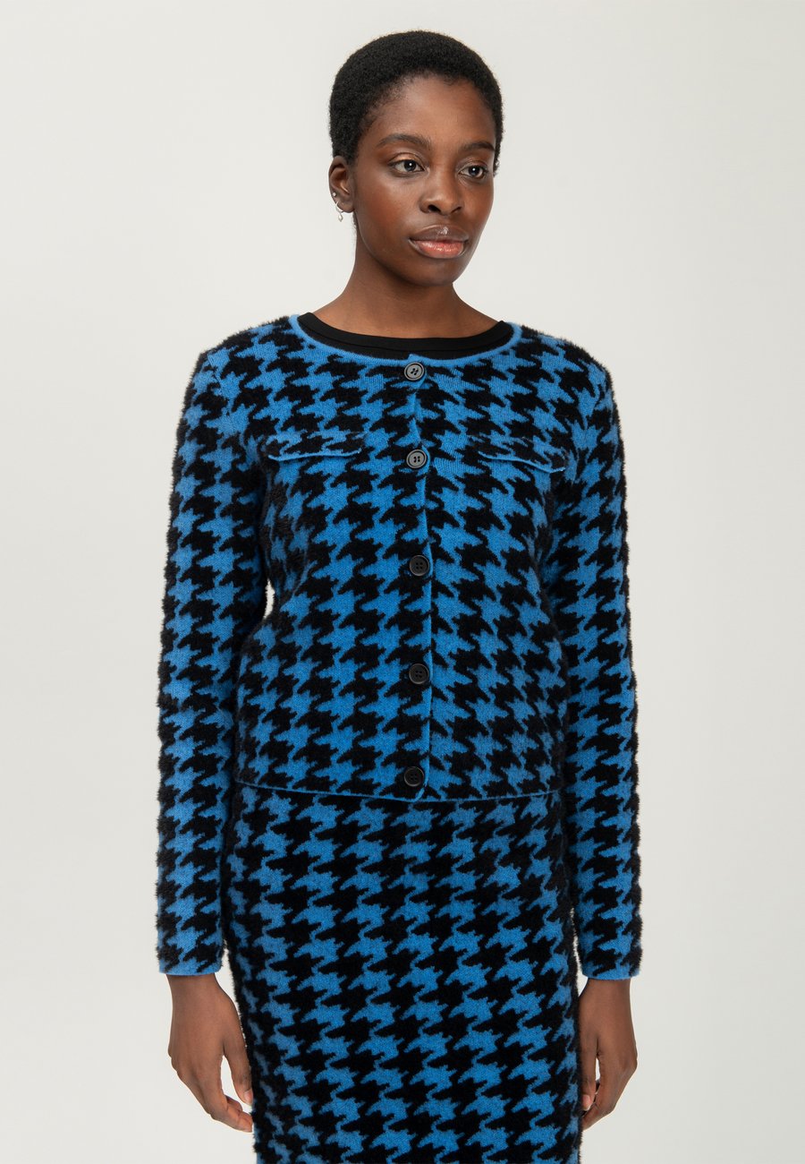 Кардиган INFLUENCER Cardigan, Capri/Blue
Кардиган INFLUENCER Cardigan, Capri/Blue