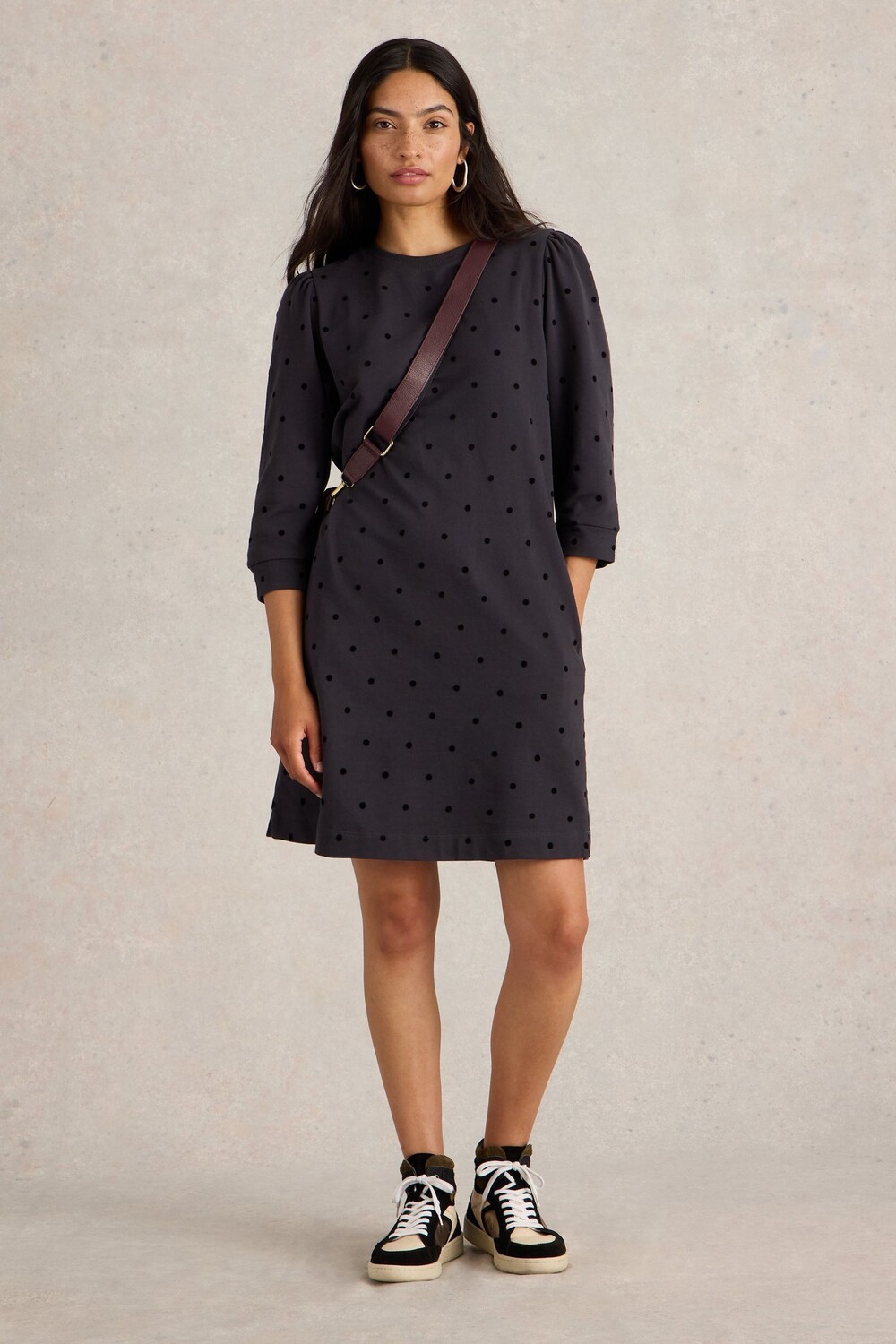 Платье из трикотажного джерси Amy White Stuff, серый
Платье из трикотажного джерси Amy White Stuff, серый