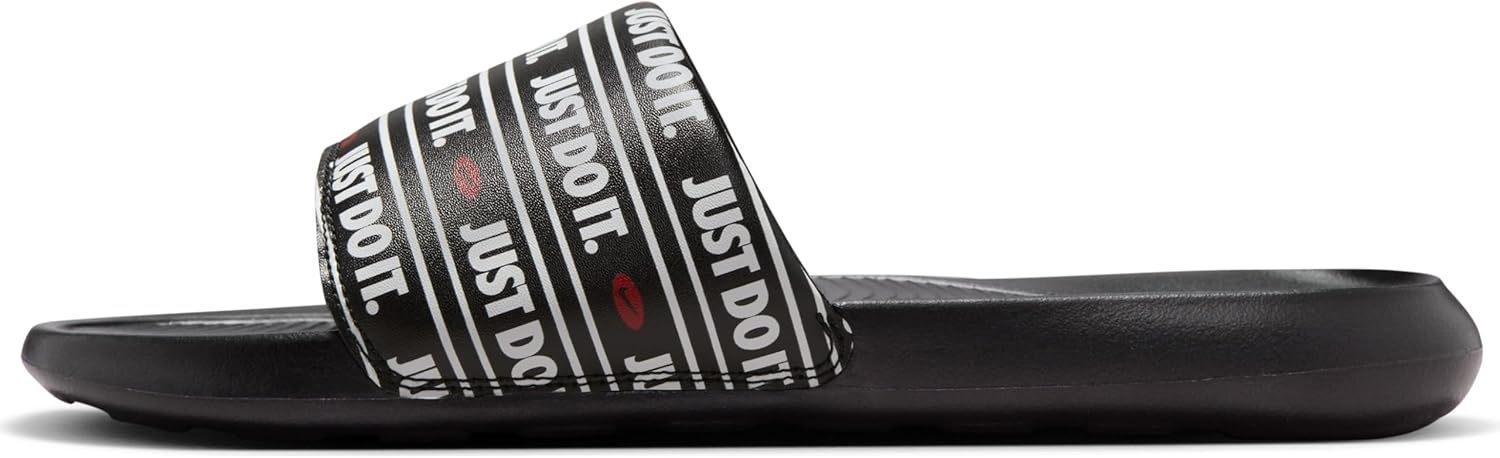 Мужские кроссовки Nike Victori One, Black/University Red/White
Мужские кроссовки Nike Victori One, Black/University Red/White