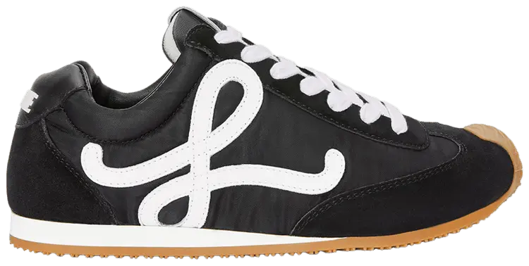 Кроссовки Loewe Ballet Runner 2.0 'Black White', черный
Кроссовки Loewe Ballet Runner 2.0 'Black White', черный