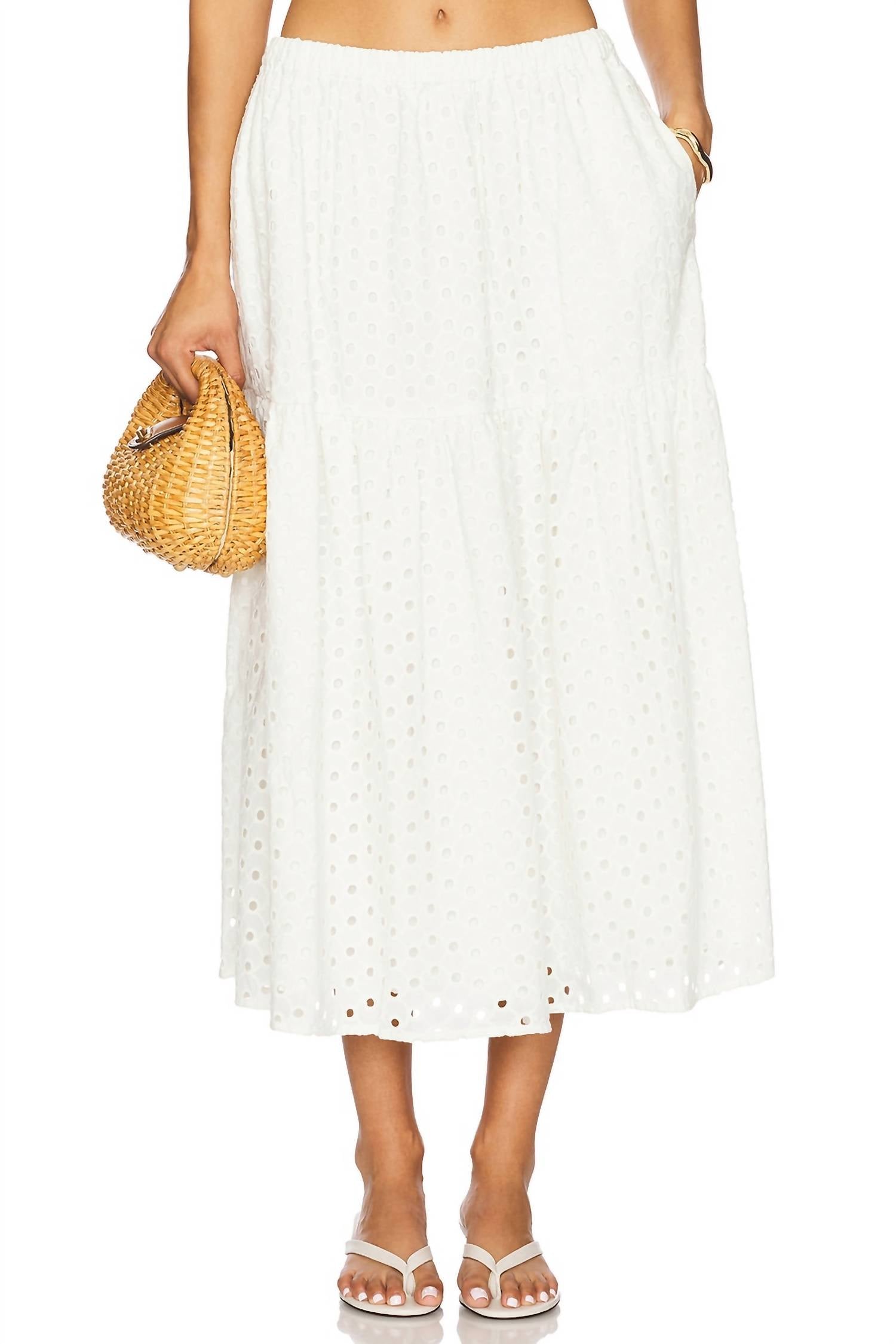 ASTR Белая юбка Nalley
ASTR Белая юбка Nalley