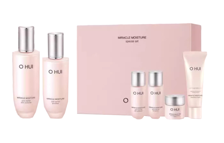 Набор для ухода за кожей OUHUI Hydration Surprise Box из 6 предметов: увлажнение, питание и гидратация O HUI, Hydration Surprise белый Box
Набор для ухода за кожей OUHUI Hydration Surprise Box из 6 предметов: увлажнение, питание и гидратация O HUI, Hydration Surprise белый Box