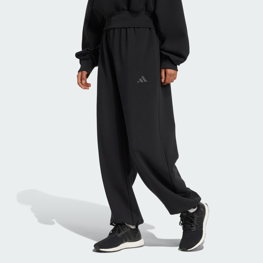 Спортивные брюки Adidas Soft Lux Loose Pant, черный
Спортивные брюки Adidas Soft Lux Loose Pant, черный