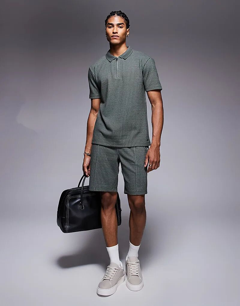 Жаккардовые шорты River Island цвета хаки — часть комплекта 
Жаккардовые шорты River Island цвета хаки — часть комплекта