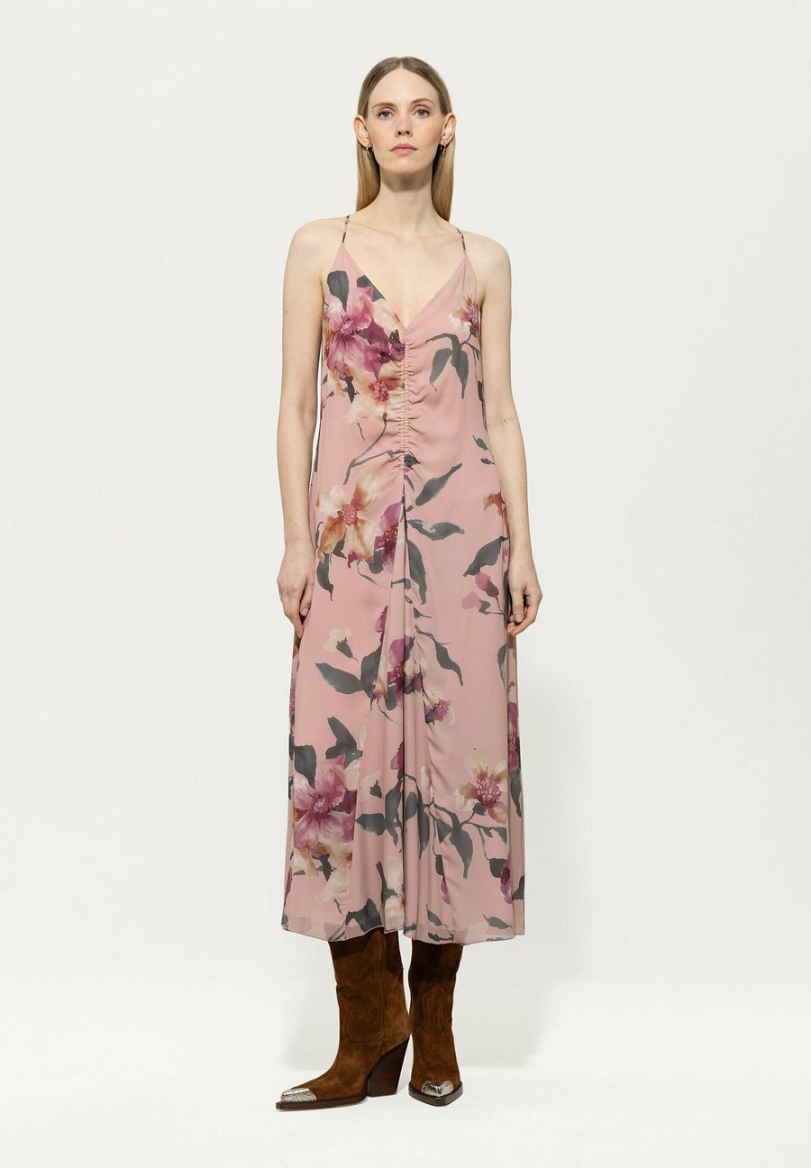 Платье Luisa Cerano Day dress, Multi Coloured/Pink
Платье Luisa Cerano Day dress, Multi Coloured/Pink