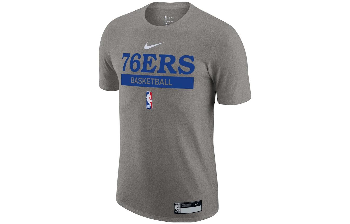 Футболка мужская серая Nike, серый
Футболка мужская серая Nike, серый