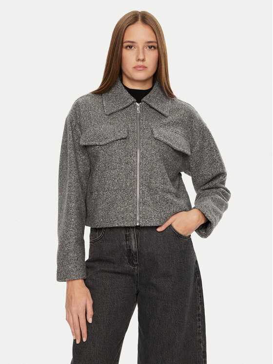 Переходная куртка стандартного кроя Brave Soul, серый
Переходная куртка стандартного кроя Brave Soul, серый