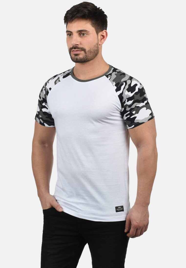 Футболка с принтом SDCAHIL Solid, цвет white grey marl
Футболка с принтом SDCAHIL Solid, цвет white grey marl