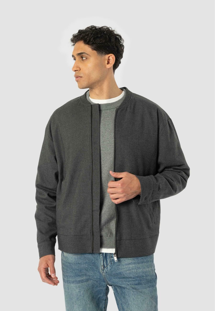Толстовка Elias Rumelis Zip-up sweatshirt, Grey, Серый, Толстовка Elias Rumelis Zip-up sweatshirt, Grey
Толстовка Elias Rumelis Zip-up sweatshirt, Grey, Серый, Толстовка Elias Rumelis Zip-up sweatshirt, Grey