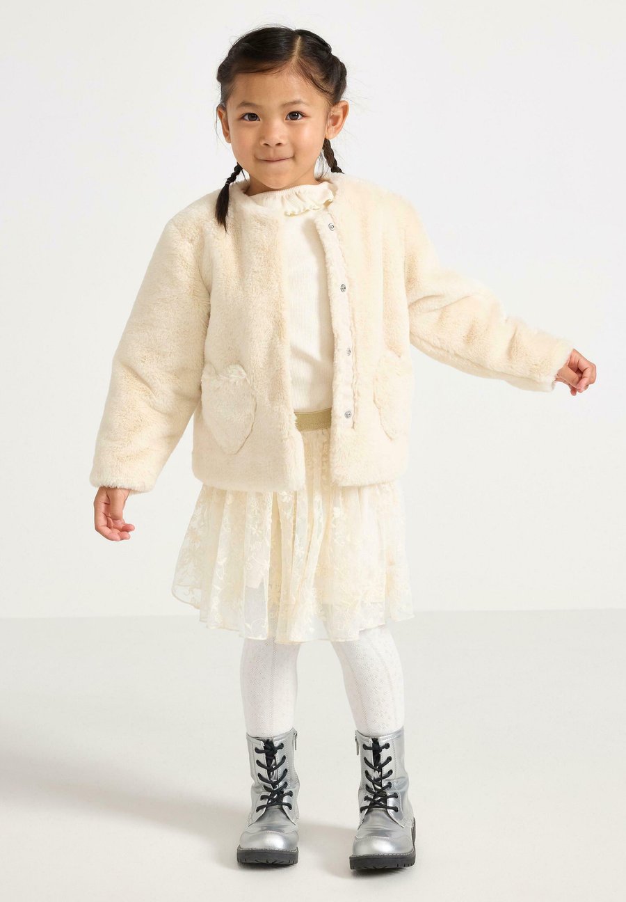 Зимняя куртка Lindex Winter jacket, Light Beige/Beige
Зимняя куртка Lindex Winter jacket, Light Beige/Beige