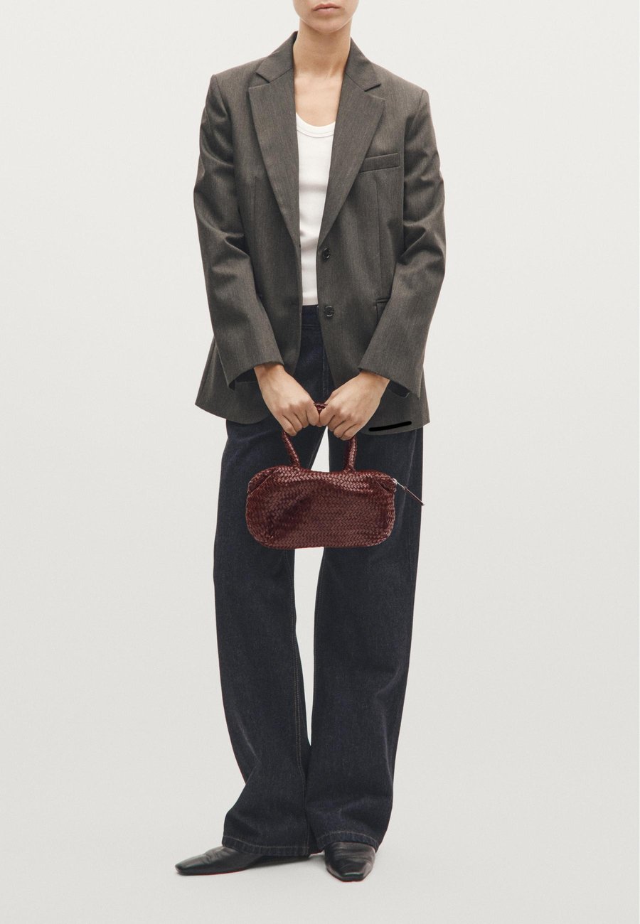 Сумка Massimo Dutti Handbag, Bordeaux
Сумка Massimo Dutti Handbag, Bordeaux