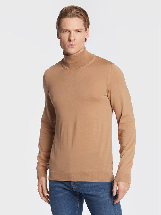 Свитер с высоким воротником приталенного кроя Boss, коричневый
Свитер с высоким воротником приталенного кроя Boss, коричневый