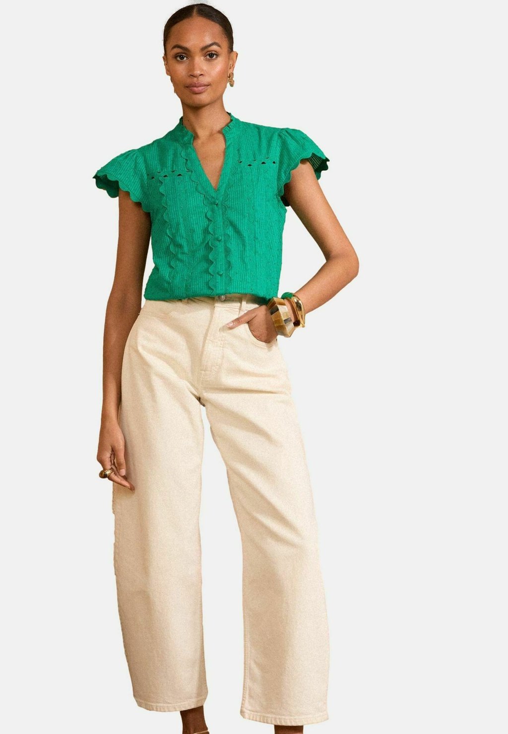 Блузка на пуговицах REGULAR FIT - RIC RAC SHORT SLEEVE Love & Roses, зеленый
Блузка на пуговицах REGULAR FIT - RIC RAC SHORT SLEEVE Love & Roses, зеленый