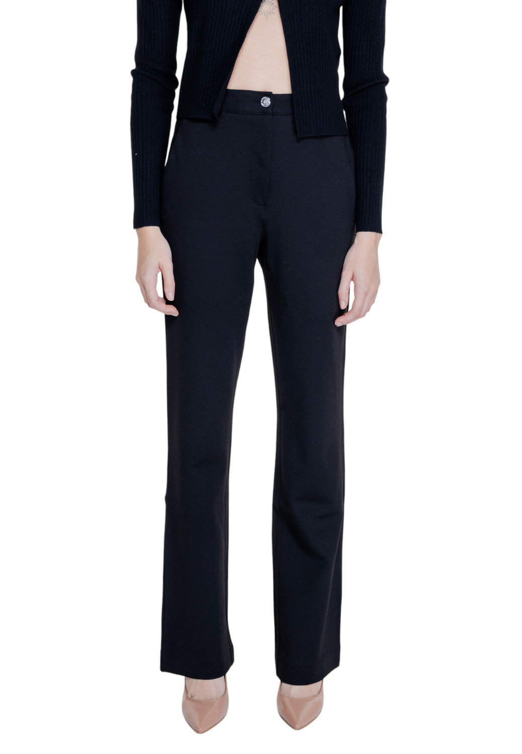 Брюки женские GUESS повседневные прямые, черный
Брюки женские GUESS повседневные прямые, черный