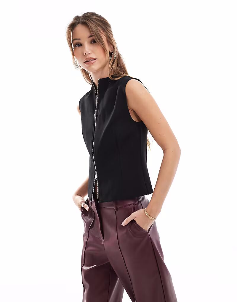 Жилет ONLY с застежкой-молнией черного цвета
Жилет ONLY с застежкой-молнией черного цвета