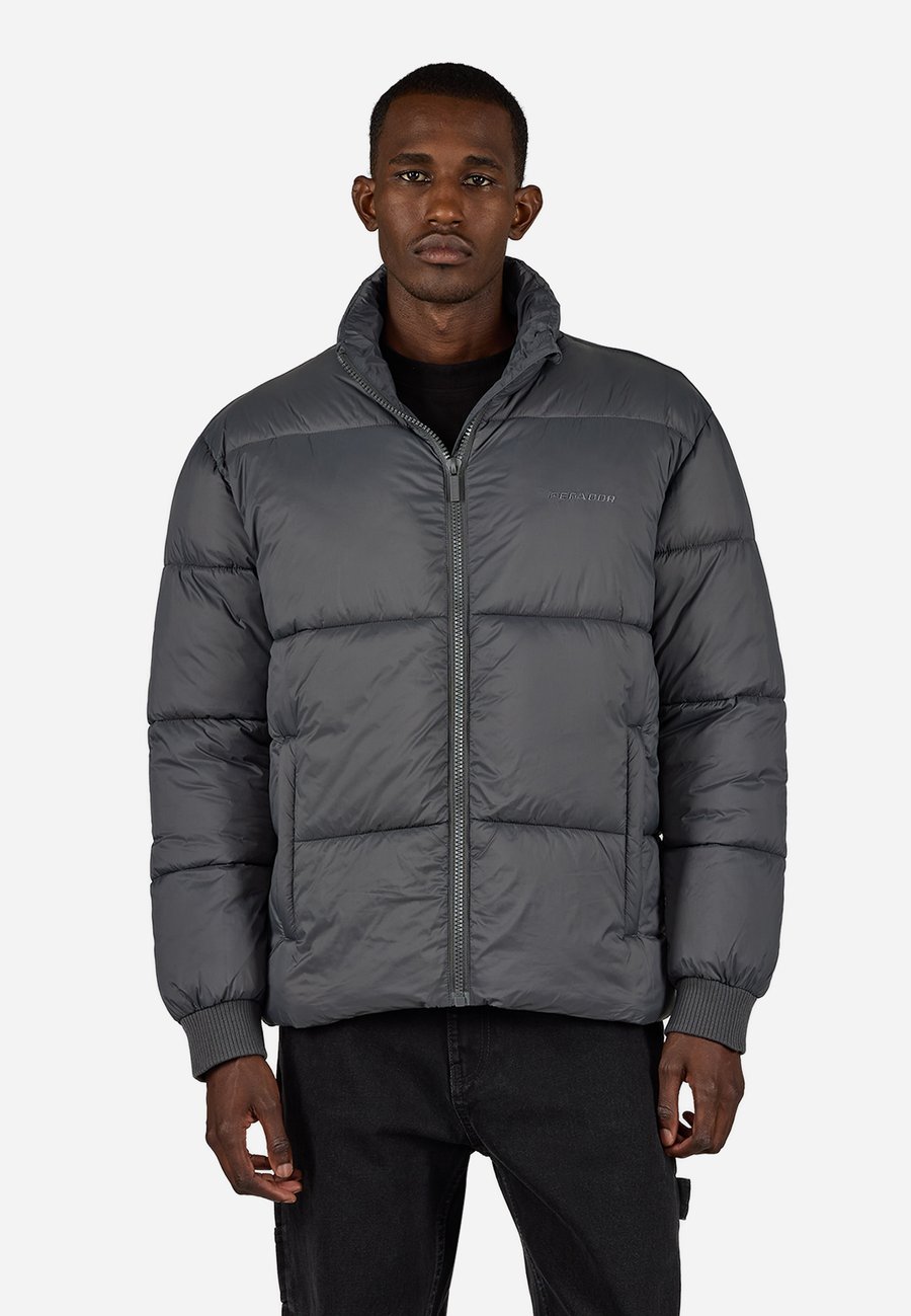 Куртка Pegador PICARD PUFFER JACKET, Anthracite/Dark Grey
Куртка Pegador PICARD PUFFER JACKET, Anthracite/Dark Grey