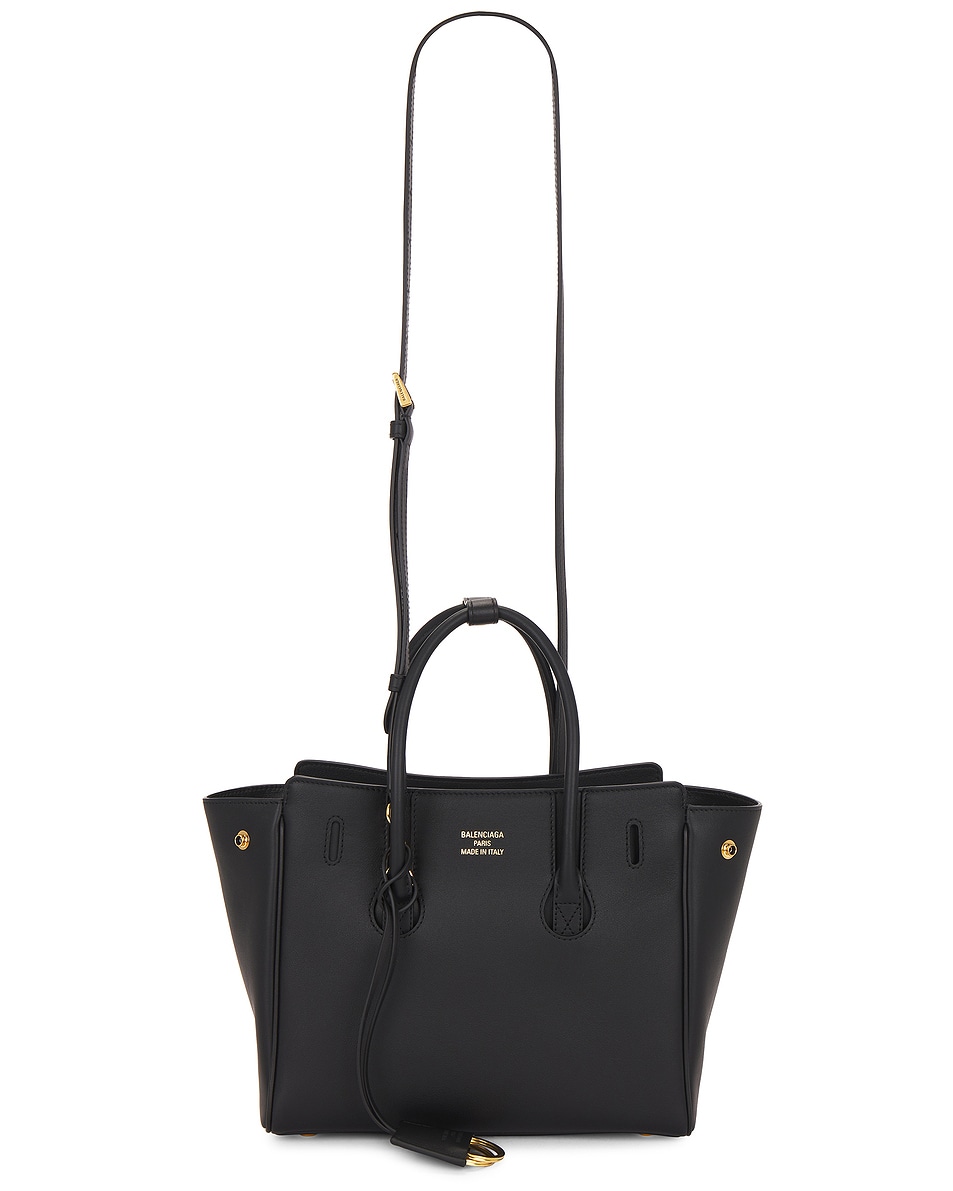 Hampton Mini Carry All Сумка Balenciaga, Black 
Hampton Mini Carry All Сумка Balenciaga, Black