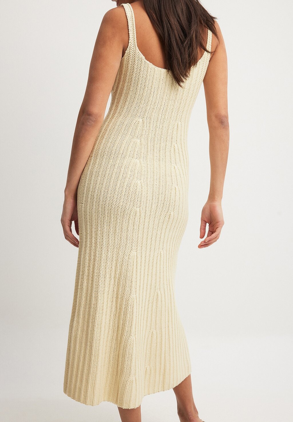 Платье-джемпер MIDI NA-KD, бежевый
Платье-джемпер MIDI NA-KD, бежевый