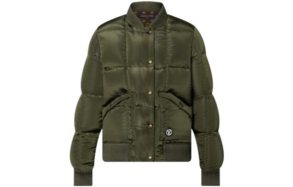 Пуховик женский армейский зеленый Louis Vuitton
Пуховик женский армейский зеленый Louis Vuitton