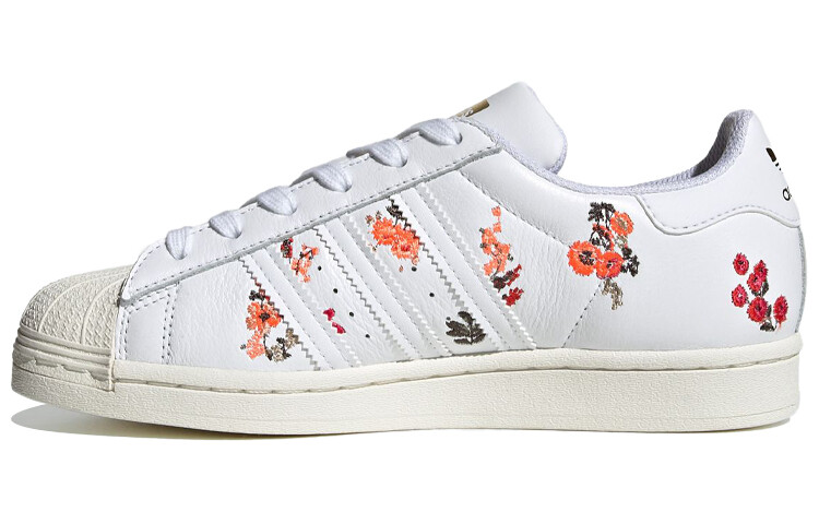 Adidas Originals Superstar белые с цветочным принтом (женские), Белый, Adidas Originals Superstar белые с цветочным принтом (женские)
Adidas Originals Superstar белые с цветочным принтом (женские), Белый, Adidas Originals Superstar белые с цветочным принтом (женские)