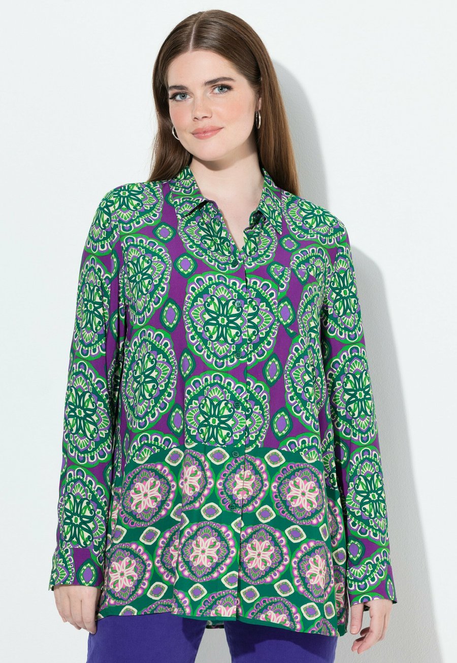 Блуза Ulla Popken PRINTED LONG SLEEVE , Oliv/Olive
Блуза Ulla Popken PRINTED LONG SLEEVE , Oliv/Olive