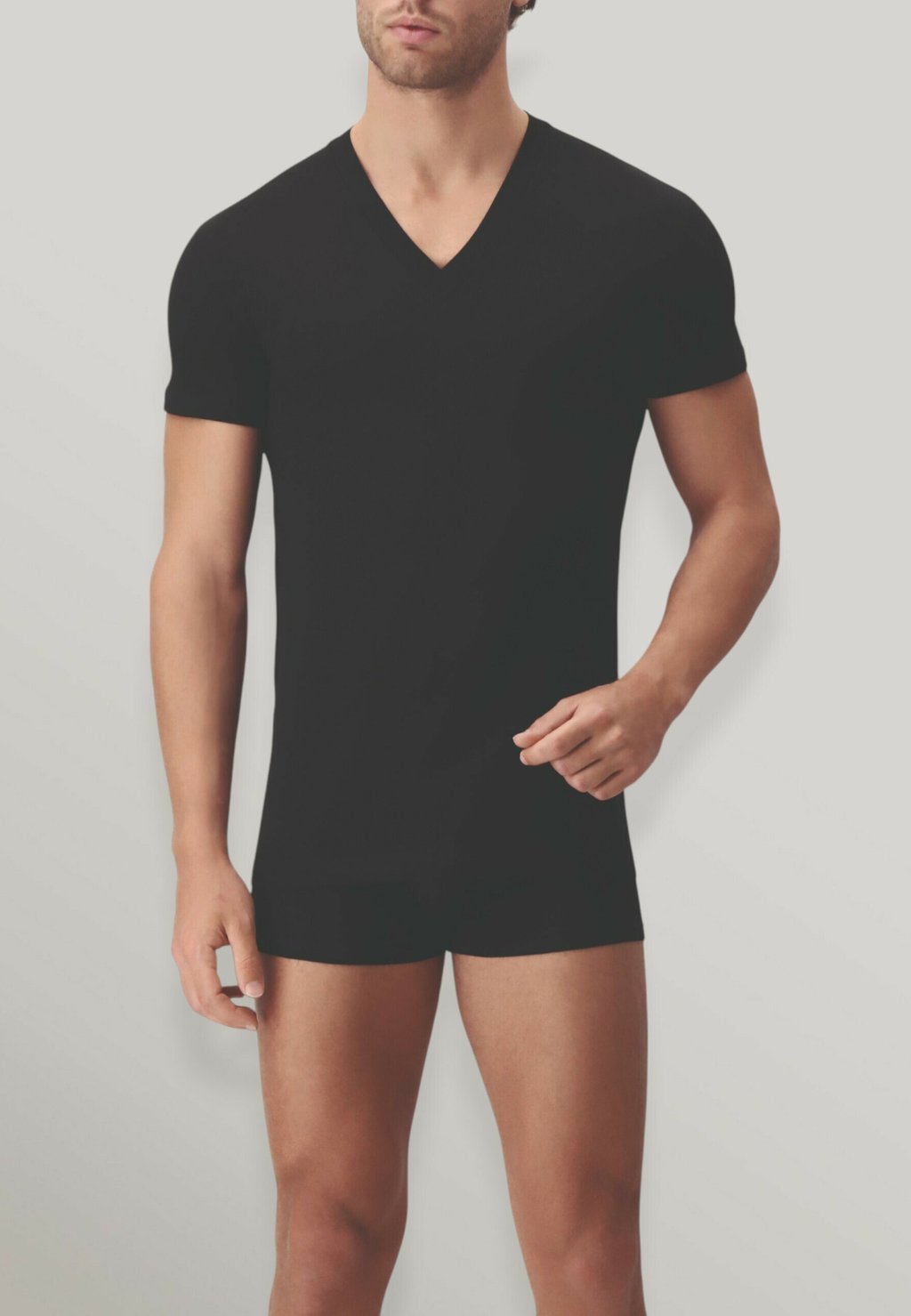 Нижняя рубашка Cagi, черный
Нижняя рубашка Cagi, черный