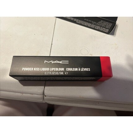Жидкая губная помада Powder Kiss, оттенок 984 Billion $ Smile, 5 мл, 0,17 унции — новинка в коробке, Mac
Жидкая губная помада Powder Kiss, оттенок 984 Billion $ Smile, 5 мл, 0,17 унции — новинка в коробке, Mac