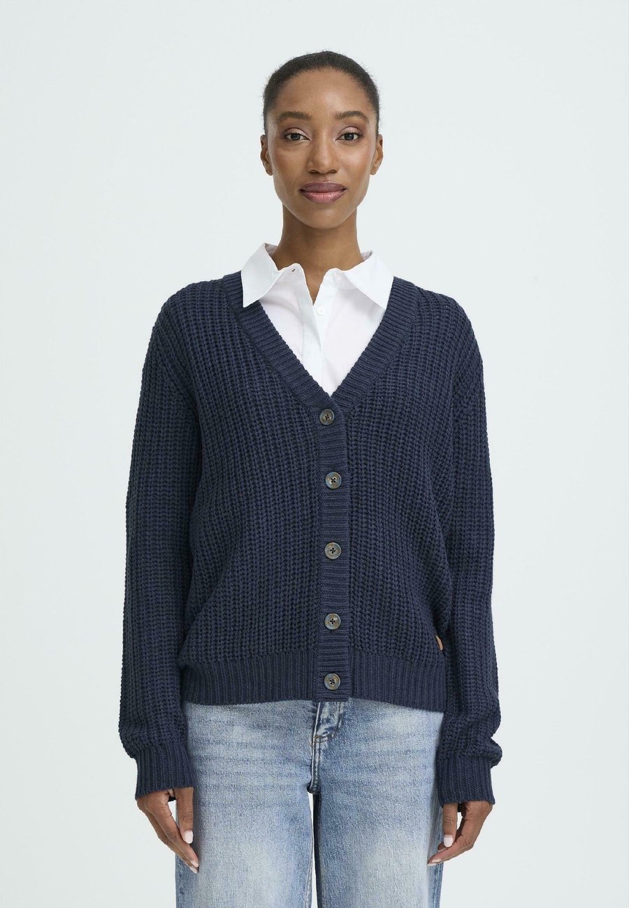 Кардиган Oxmo OXEDNA, Total Eclipse/Dark Blue
Кардиган Oxmo OXEDNA, Total Eclipse/Dark Blue