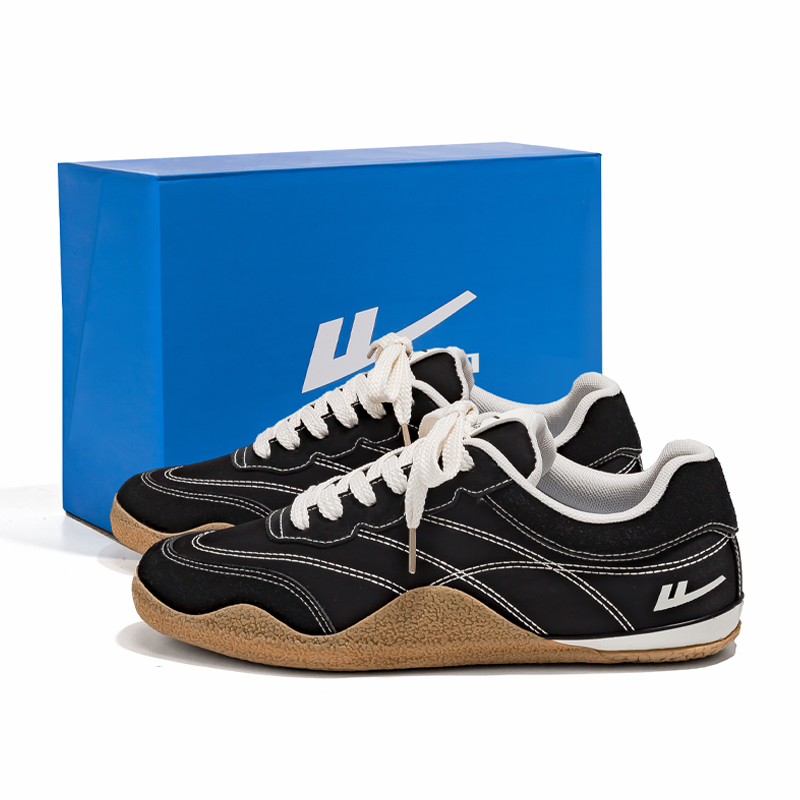 WARRIOR Низкие мужские кроссовки для скейтбординга, черные
WARRIOR Низкие мужские кроссовки для скейтбординга, черные