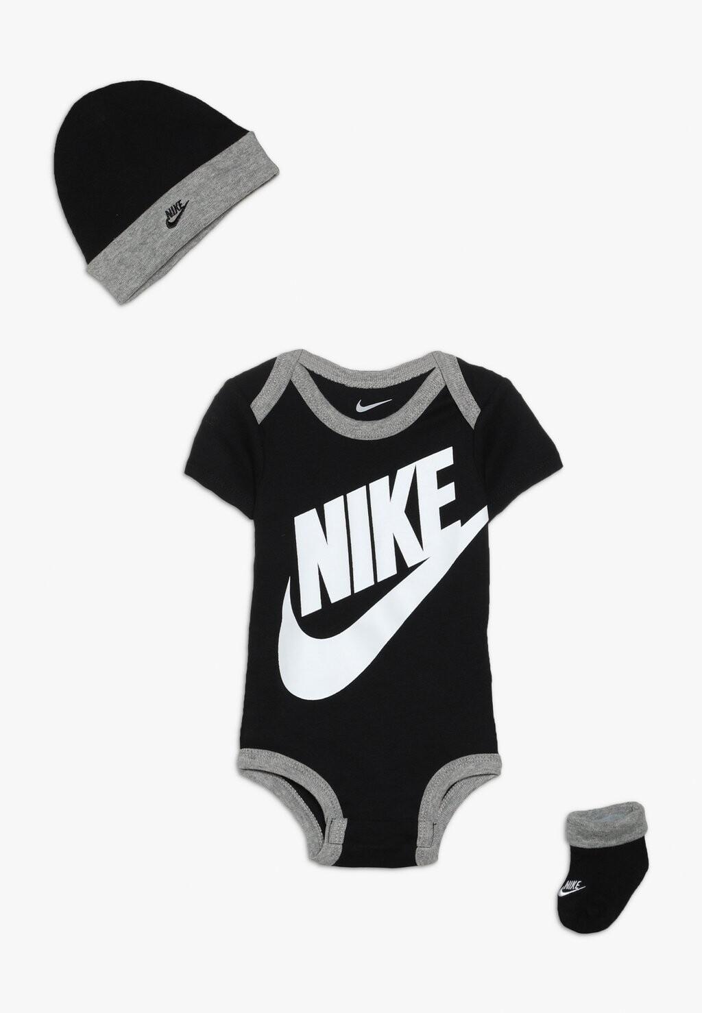 Боди FUTURA LOGO HAT BOOTIE BABY SET Nike Sportswear, цвет black
Боди FUTURA LOGO HAT BOOTIE BABY SET Nike Sportswear, цвет black