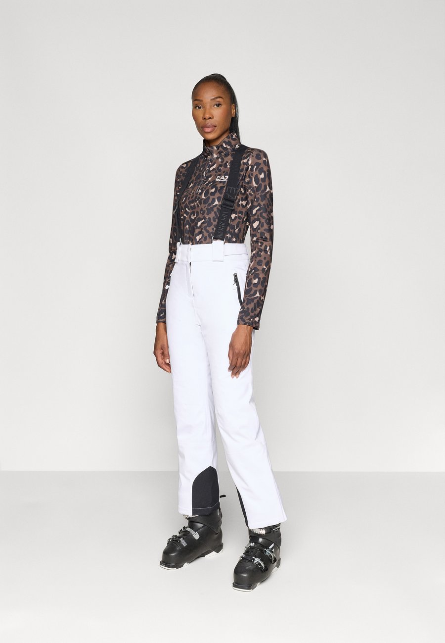 Лыжные брюки EA7 Emporio Armani KITZBUHEL PANT, White
Лыжные брюки EA7 Emporio Armani KITZBUHEL PANT, White