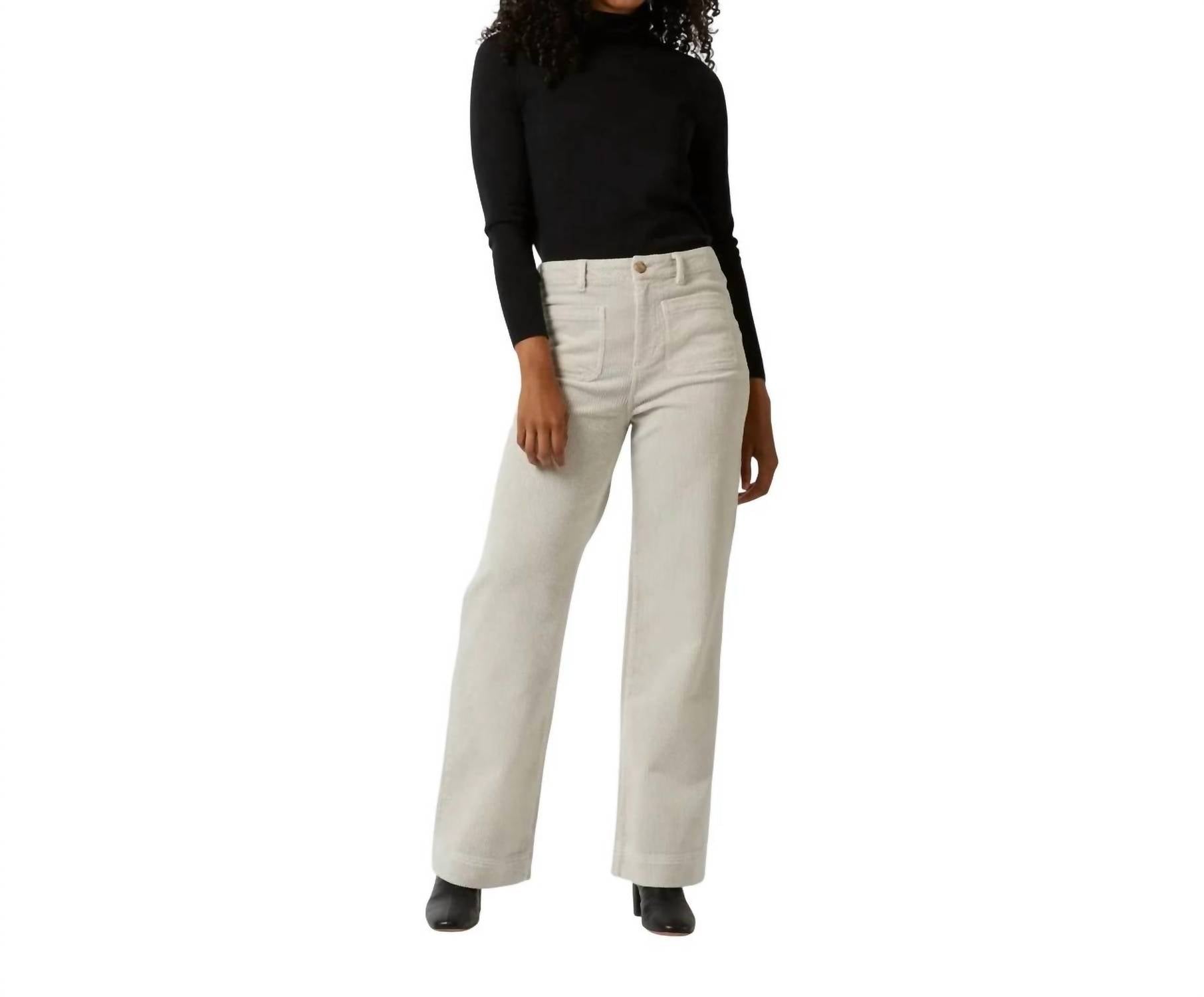 Джинсы Coco Patch Pocket в каменном эластичном шнуре Ann Mashburn, цвет stone stretch cord
Джинсы Coco Patch Pocket в каменном эластичном шнуре Ann Mashburn, цвет stone stretch cord