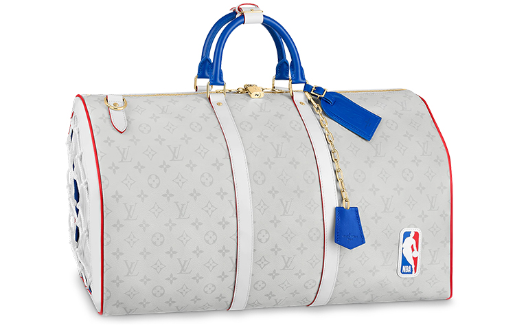 LOUIS VUITTON Дорожная сумка NBA X Keepall
LOUIS VUITTON Дорожная сумка NBA X Keepall