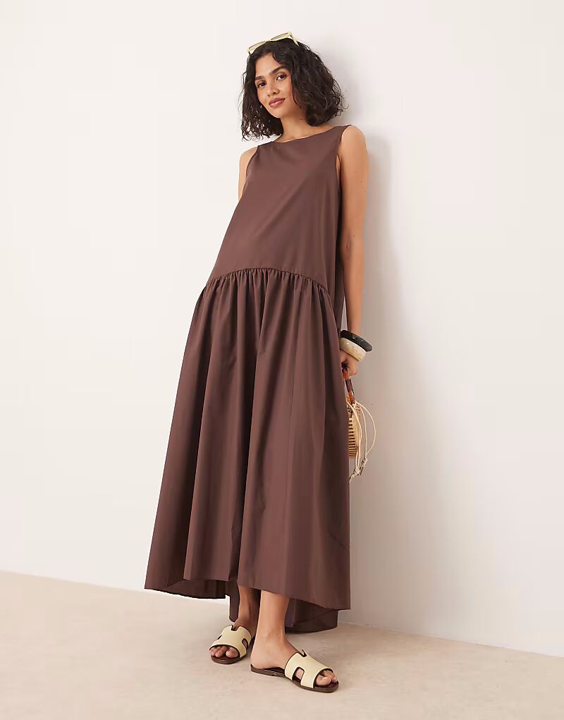 Длинное платье из хлопка шоколадного цвета с заниженной талией Asos Design
Длинное платье из хлопка шоколадного цвета с заниженной талией Asos Design