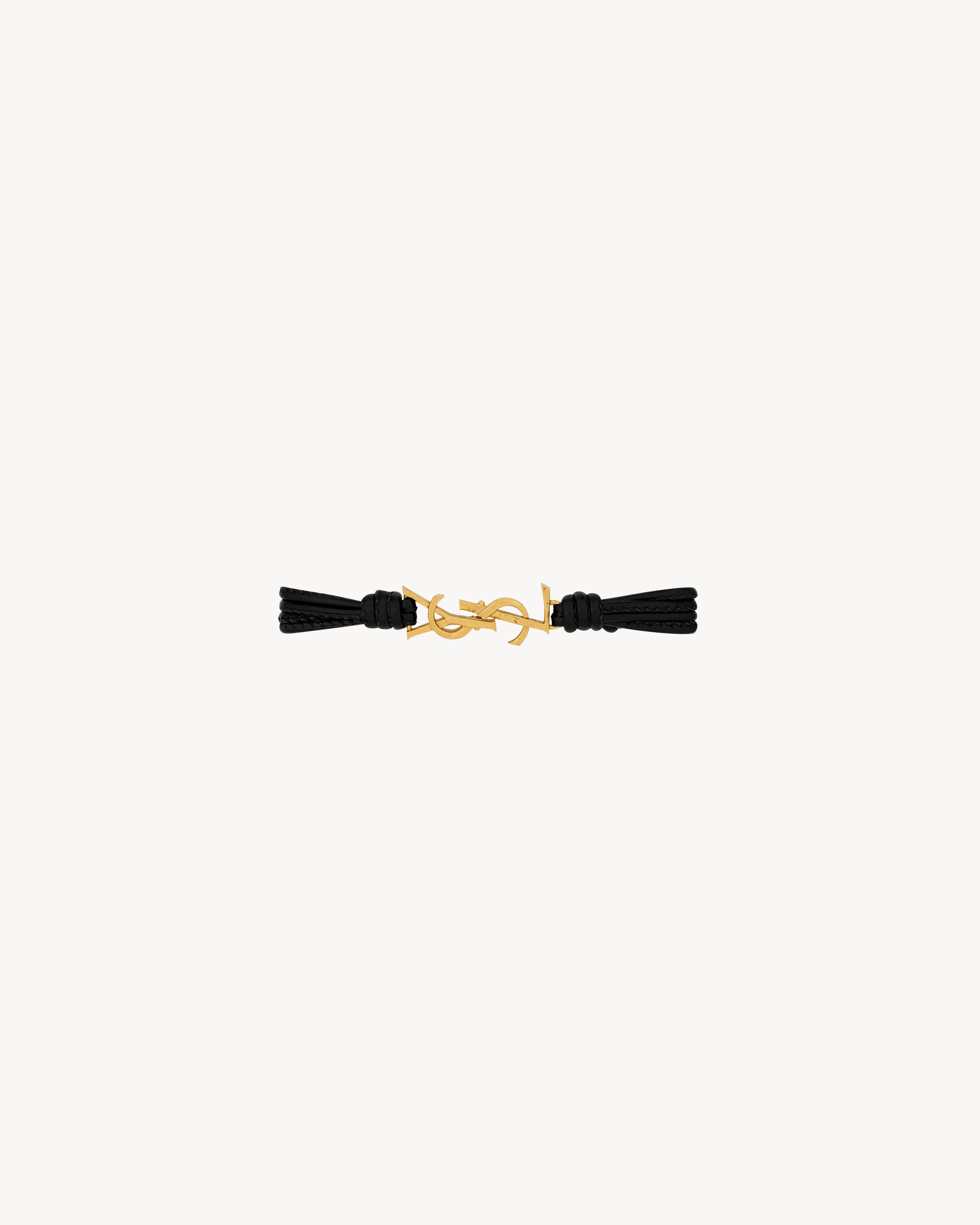 Многоярусный браслет Cassandre из кожи Saint Laurent, черный
Многоярусный браслет Cassandre из кожи Saint Laurent, черный