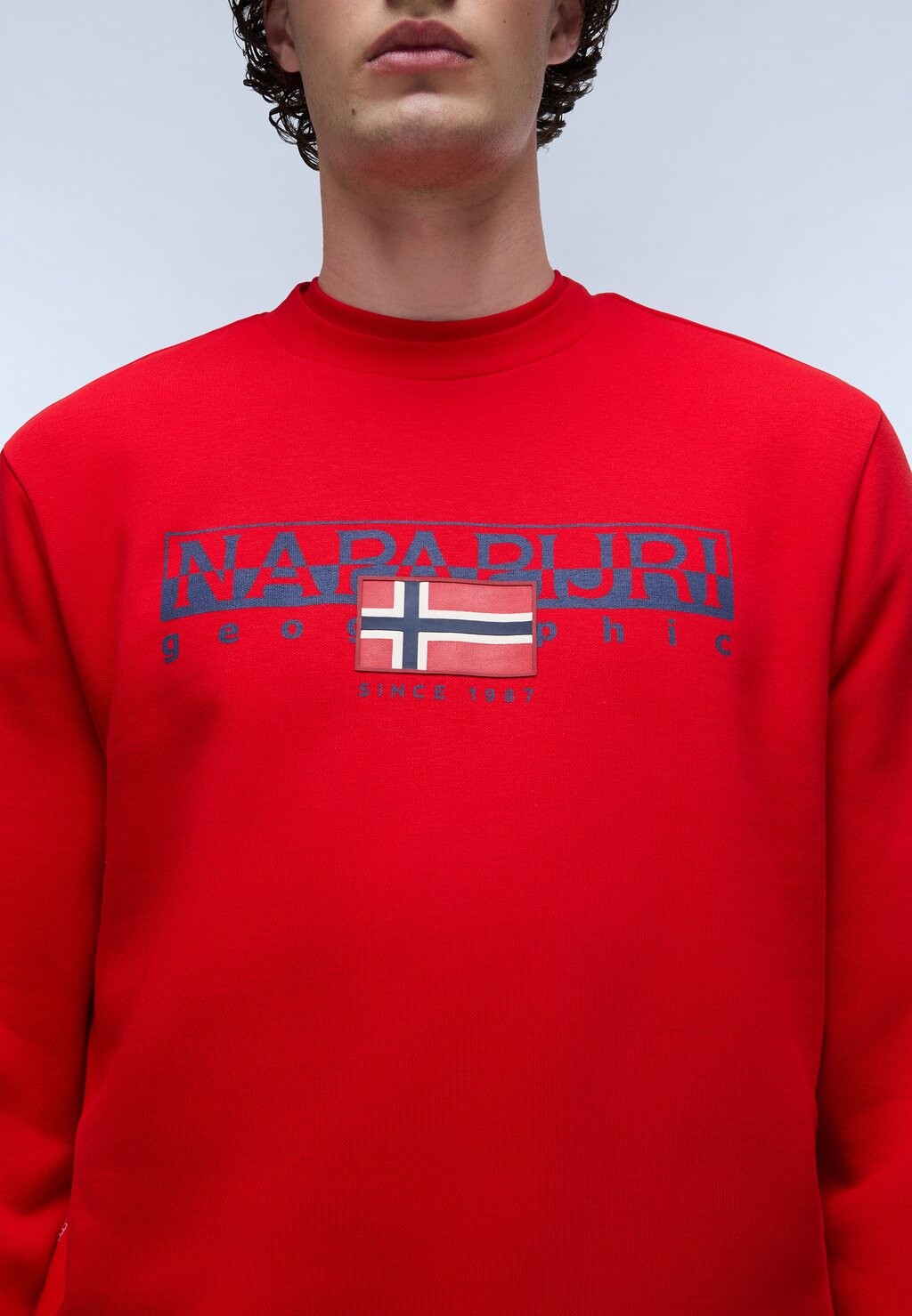 Толстовка B-AYLMER C WINT Napapijri, красный
Толстовка B-AYLMER C WINT Napapijri, красный