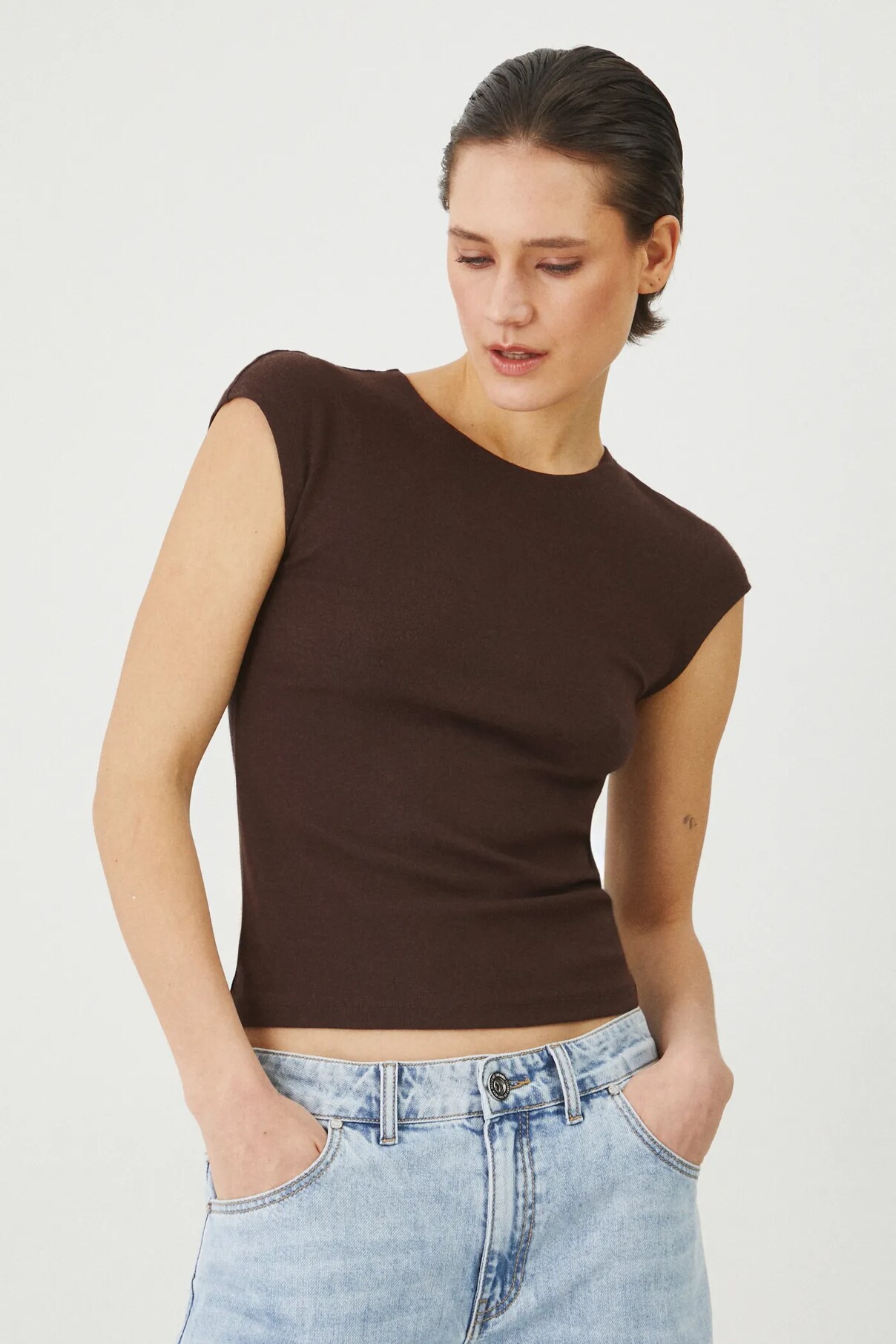 Футболка Medicine, коричневый
Футболка Medicine, коричневый