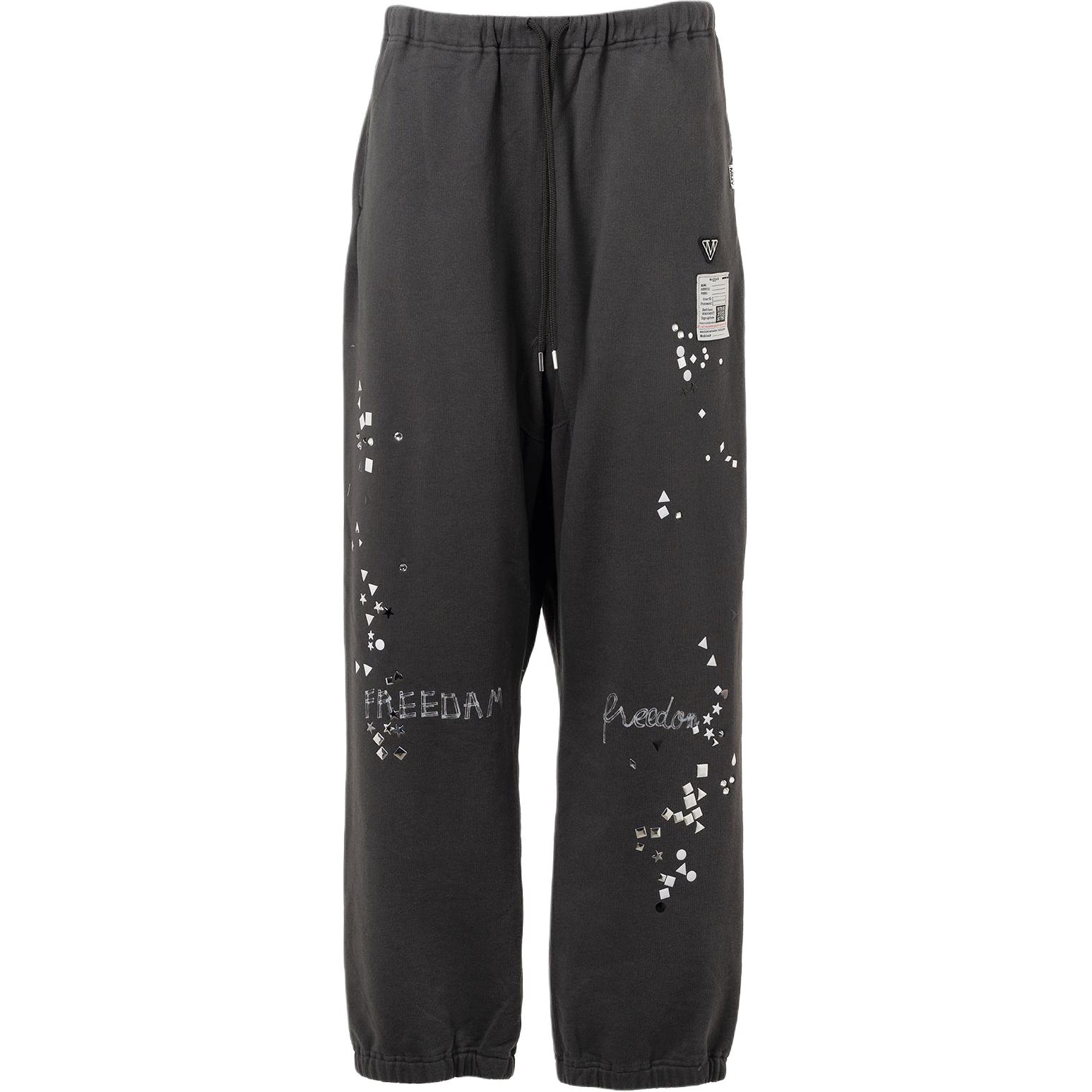 Украшенные спортивные штаны Maison Mihara Yasuhiro, черный
Украшенные спортивные штаны Maison Mihara Yasuhiro, черный